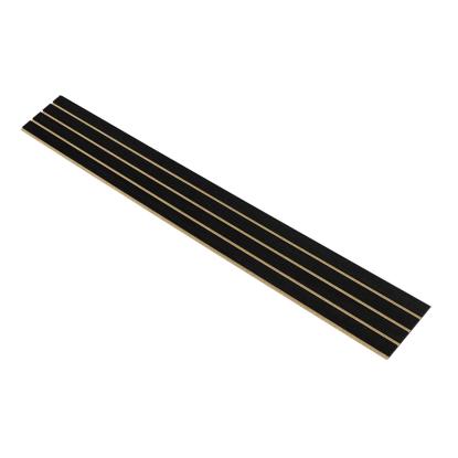 I-Wood Basic 4-lamel akustikpanel, sortmalet, brun filt og sort kerne, egefiner, 17 x 300 mm 