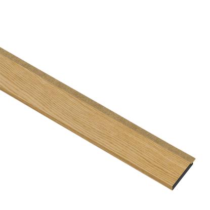 I-Wood afslutningsliste til 4-lamel akustikpanel, klar olieret, brun filt og sort kerne, egefiner, 17 x 67 mm