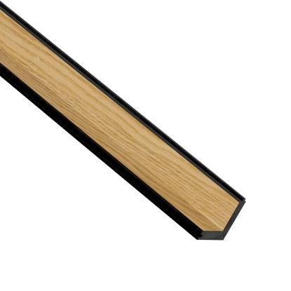 I-Wood UniPanel indvendigt hjørne, klar olieret, sort kerne, egefiner, 17 x 55 x 2780 mm