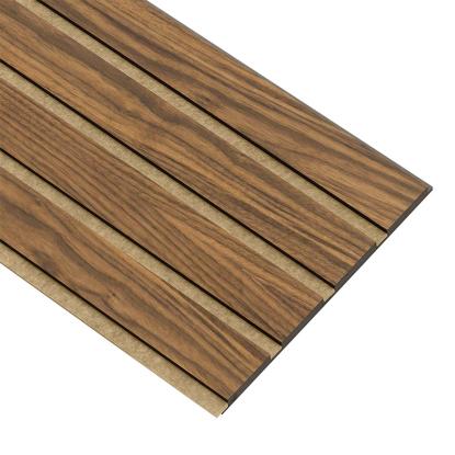 I-Wood Basic 4-lamel akustikpanel, klar olieret, brun filt og sort kerne, valnøddefiner, 17 x 300 mm 