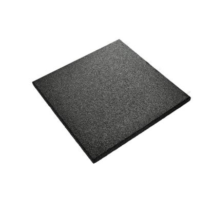 RIAS UniSoft gummiflise med monteringsdyvler, sort - 50 x 50 x 3 cm