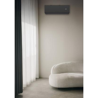 AE Mat Pro 12 luft-til-luft varmepumpe med Wi-Fi, 4,9 kW, mat sort, 77 m²