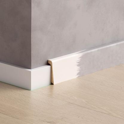 Pergo dækkende fodliste med Incizo® teknologi, malbar, 2400 x 16 x 129 mm