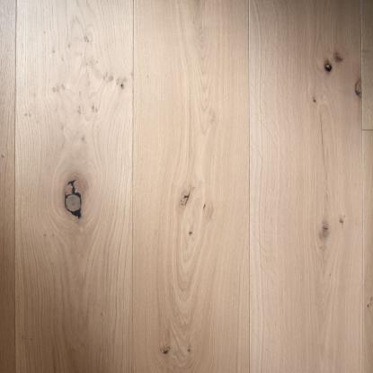 Wallmann Herregårdsplank, Rustik/Wood Line, børstet invisible matlak, eg, V4
