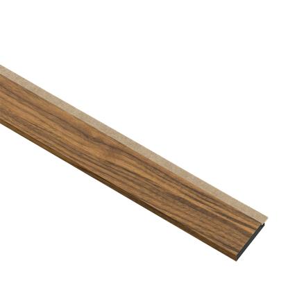 I-Wood afslutningsliste til 4-lamel akustikpanel, klar olieret, beige filt og sort kerne, valnøddefiner, 17 x 67 mm