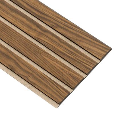 I-Wood Basic 4-lamel akustikpanel, klar olieret, beige filt og sort kerne, valnøddefiner, 17 x 300 mm 
