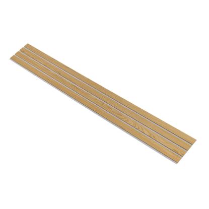 I-Wood Basic 4-lamel akustikpanel, klar olieret, grå filt og lys kerne, egefiner, 16 x 300 mm 