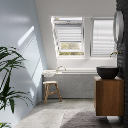Velux Vippevindue GGU 2066 Polyuretan m. kerne af træ